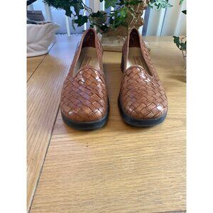 Trotters 7N Leather Business Dress Woven Slip-On Loafers Brown  Brazil